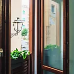 Ballarhome 105 - Exclusive - Centro Storico - Self Check-in