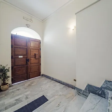 Ballarhome 105 - Exclusive - Centro Storico - Self Check-in アパート